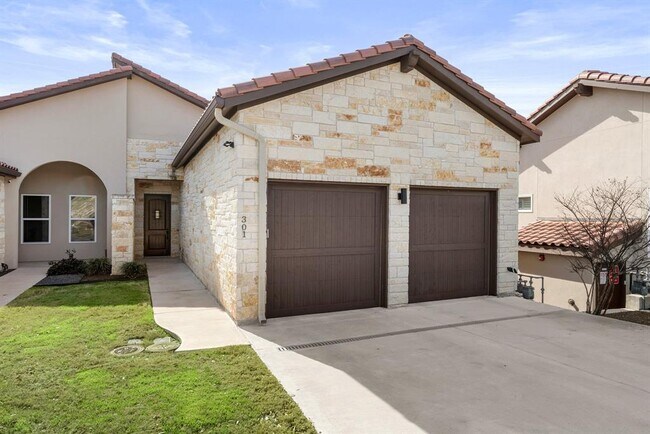2601 N Quinlan Park Rd in Austin, TX - Building Photo - Building Photo