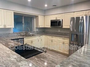 3297 20th Ave SW in Largo, FL - Building Photo - Building Photo