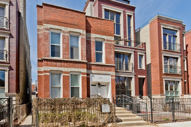 858 N Paulina St, Unit # 02