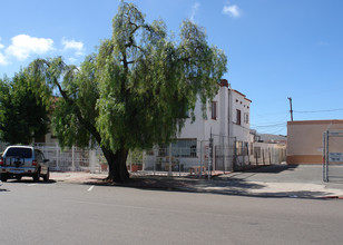 3878 Van Dyke Ave in San Diego, CA - Building Photo - Building Photo