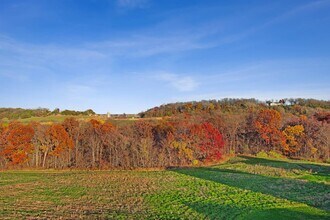534 Hanover Dr in Dorchester, IA - Building Photo - Building Photo