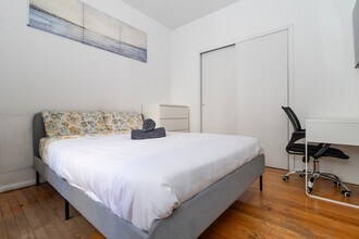 340e E 93rd St in New York, NY - Building Photo - Building Photo