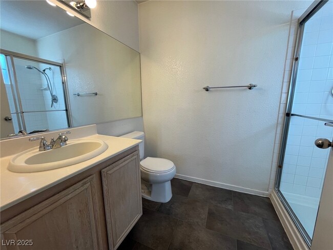 property at 1909 Villa Palms Ct
