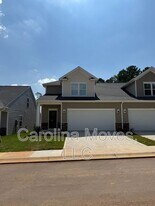417 Mariene Dr in Greenville, SC - Building Photo
