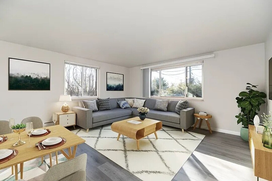 688-688 Miller Ct in Lakewood, CO - Building Photo