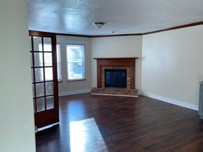 1233 Quarter Path Trl in Chesapeake, VA - Foto de edificio - Building Photo