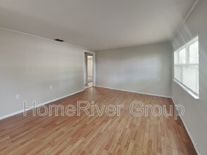 906 S Florida Ave in DeLand, FL - Building Photo - Building Photo