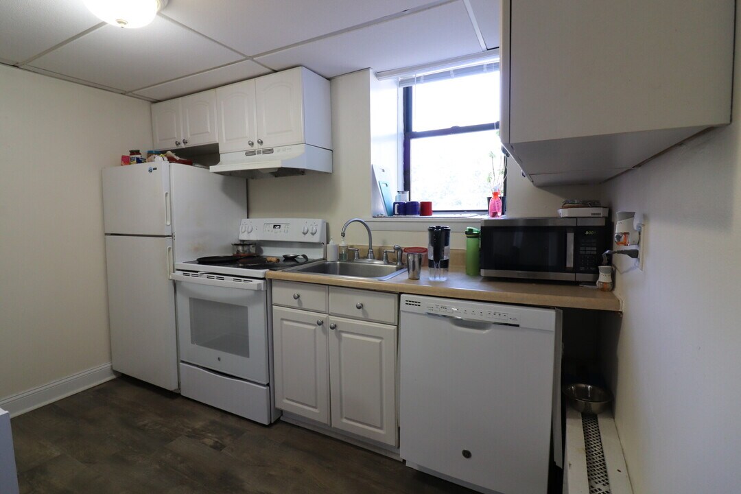 34 A Park St in Brookline, MA - Building Photo