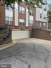 3009 Nicosh Cir in Falls Church, VA - Building Photo - Building Photo