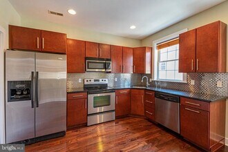 2620 Webster St in Philadelphia, PA - Building Photo - Building Photo