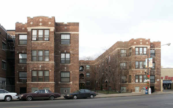 2876-2900 N Clark St in Chicago, IL - Foto de edificio - Building Photo