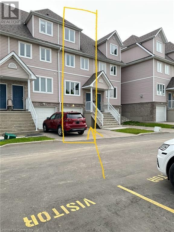 601 Columbia Forest Blvd in Waterloo, ON - Building Photo - Building Photo