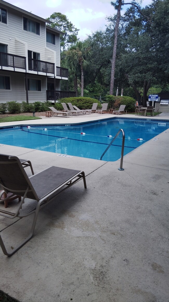 property at 1 Tanglewood Dr