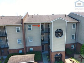 123 W End Pl in Nashville, TN - Building Photo