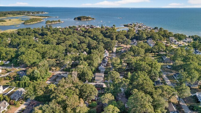 property at 39 Spring Glen Rd