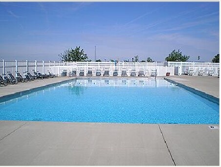 Aberdeen Apartments at Heartland Crossing in Indianapolis, IN - Building Photo