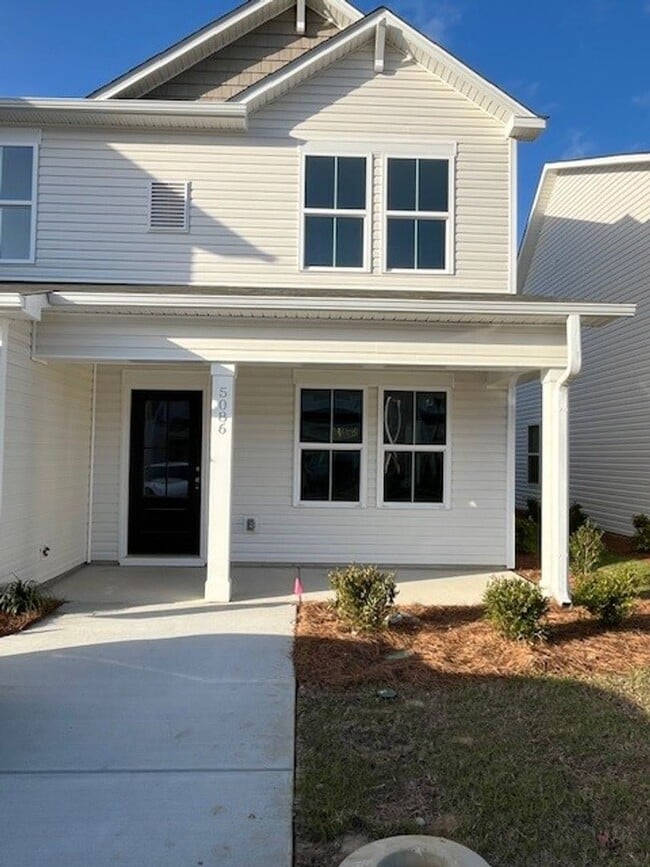 5086 Northstar Dr in Leland, NC - Building Photo - Building Photo