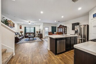 5102 Hedgerose Ln in Katy, TX - Building Photo - Building Photo