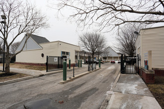 Inglis Gardens at Eastwick in Philadelphia, PA - Building Photo - Building Photo