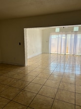 6955 W 2nd Ln in Hialeah, FL - Building Photo - Building Photo