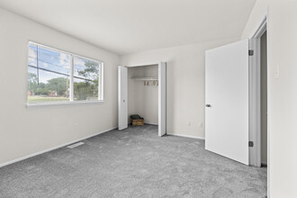 Southview Townhomes in Hagerstown, MD - Building Photo - Interior Photo