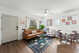 2926 Polk Ave in San Diego, CA - Building Photo