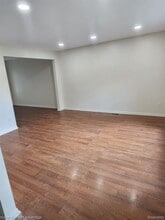 300 Alice Ave in Bloomfield Township, MI - Building Photo - Building Photo