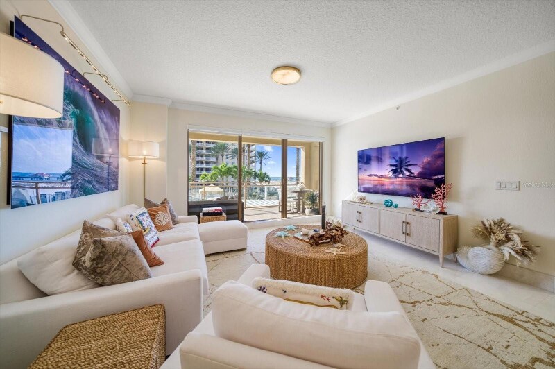 11 Baymont St in Clearwater, FL - Building Photo