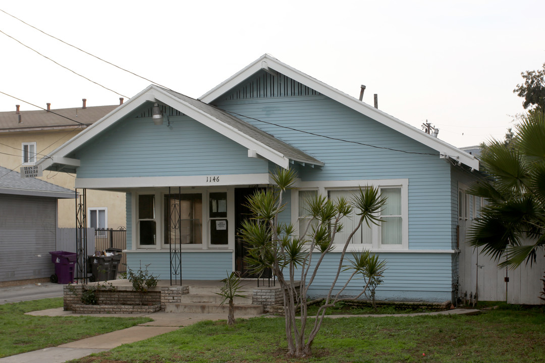 1146-1154 E 5th St in Long Beach, CA - Building Photo