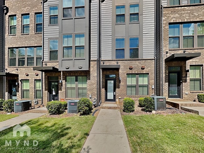 property at 432 W Tremont Ave
