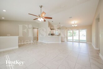 5392 Kasper St in Port Charlotte, FL - Building Photo - Building Photo