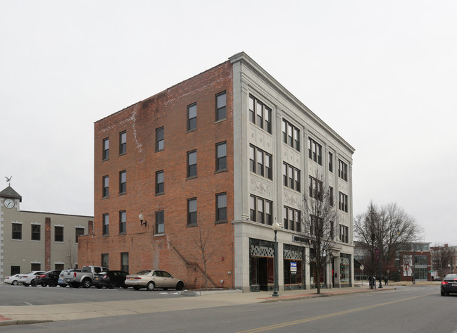 21 Bay St in Glens Falls, NY - Building Photo - Building Photo