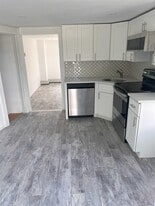 349 Bellmore Rd in East Meadow, NY - Building Photo