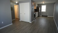 35 S Elm St, Unit 1 in Manchester, NH - Foto de edificio - Building Photo