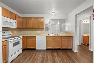 5115 Caicos Calle in Dickinson, TX - Building Photo - Building Photo