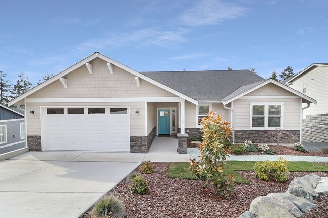 1438 Sergios View Ln in Oak Harbor, WA - Building Photo - Building Photo