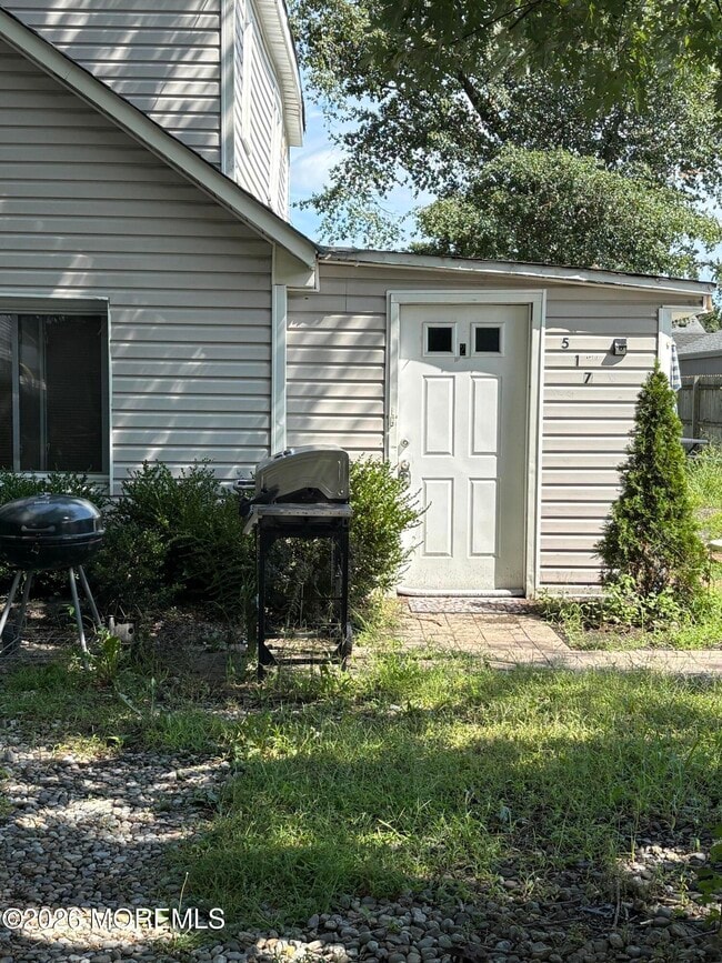 property at 517 George Rd