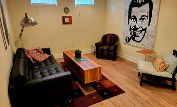 3161 S Franklin St in Englewood, CO - Building Photo - Building Photo