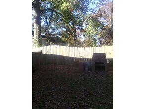 3296 Myrtle St in Atlanta, GA - Building Photo - Building Photo