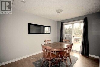 48 Alice Ave in Georgina, ON - Building Photo - Building Photo