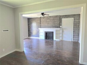 1367 Normandy Dr, Unit B-311 in Corpus Christi, TX - Building Photo - Building Photo