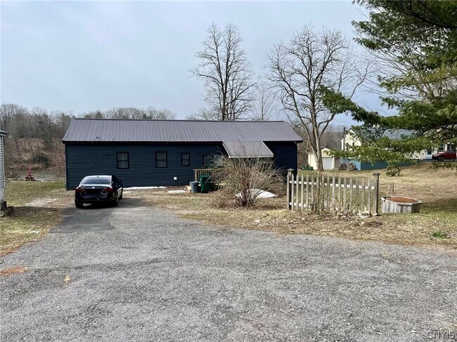 3373 County Rte 57 in Oswego, NY - Building Photo - Building Photo