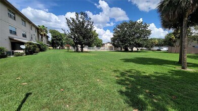 1902 Honour Rd, Unit 22 in Orlando, FL - Building Photo - Building Photo