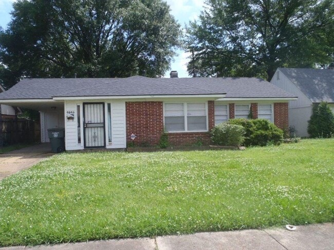 property at 4843 Violet Ave