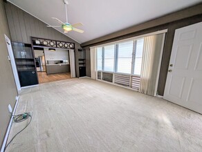 1806 Palolo Ave in Honolulu, HI - Building Photo - Building Photo