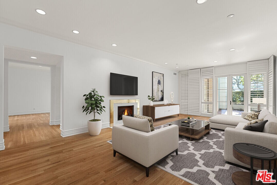 10100 Empyrean Way in Los Angeles, CA - Building Photo