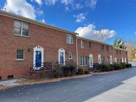 612 Sunset Ave in Asheboro, NC - Building Photo