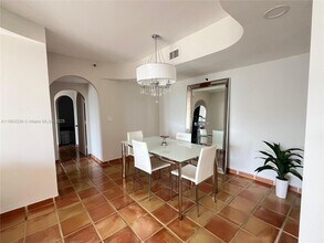 4000 Island Blvd, Unit 1703 in Aventura, FL - Building Photo - Building Photo