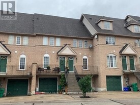 80 Strathaven Dr in Mississauga, ON - Building Photo