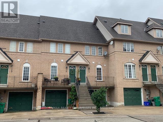 property at 80 Strathaven Dr